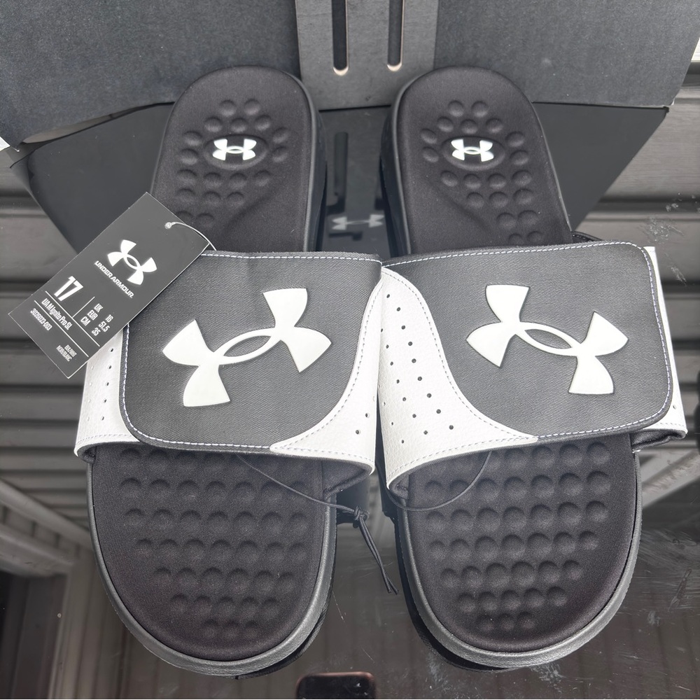 Under Armour Mens Ignite Pro SL Slides Black White Sandals Size 17 NWT